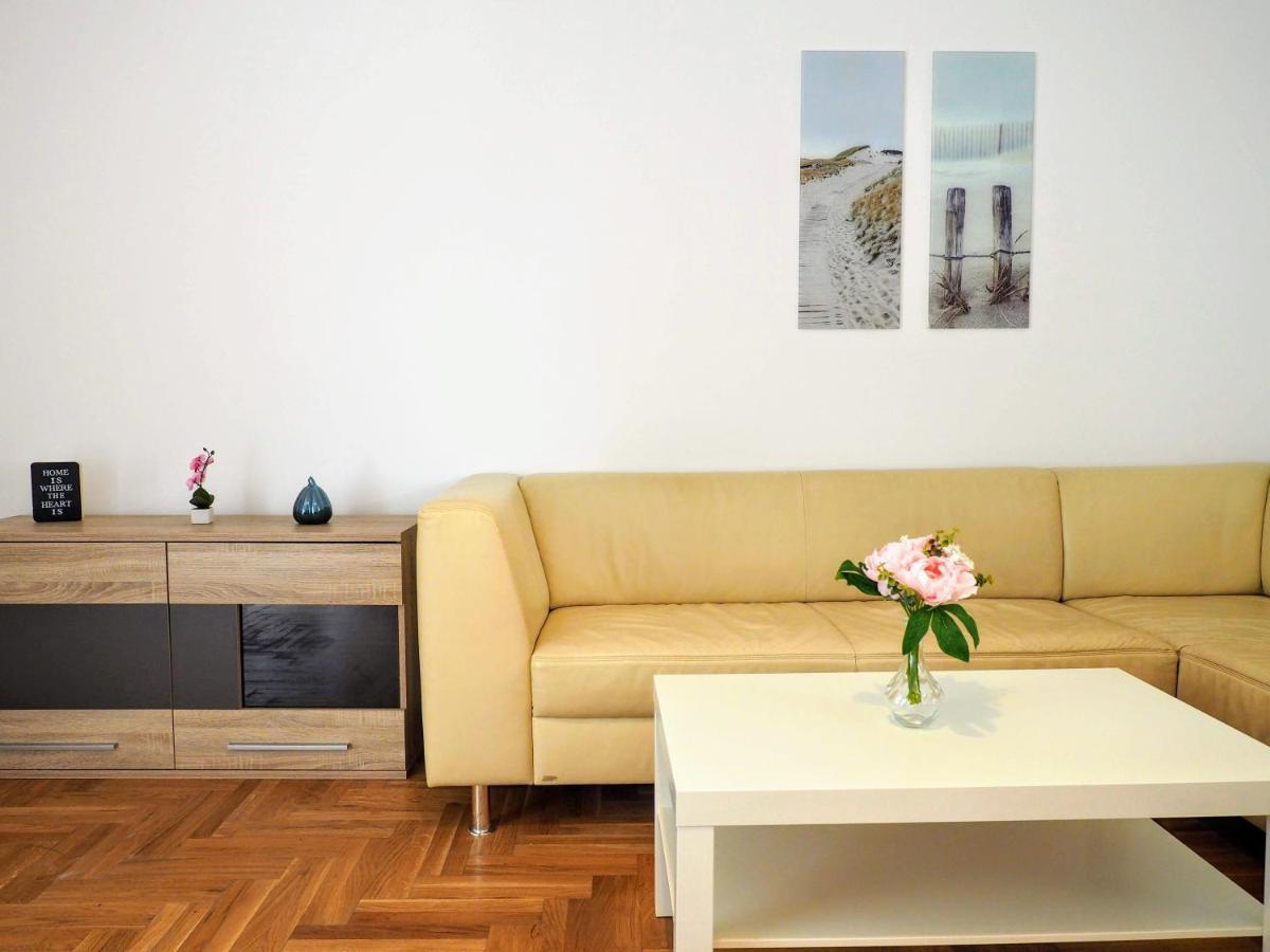 City Villa Schoenbrunn Apartments - Contactless 24H Check-In Vienna Exterior photo